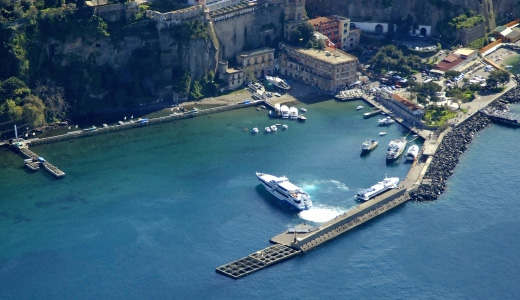 Marina-Piccola-Port